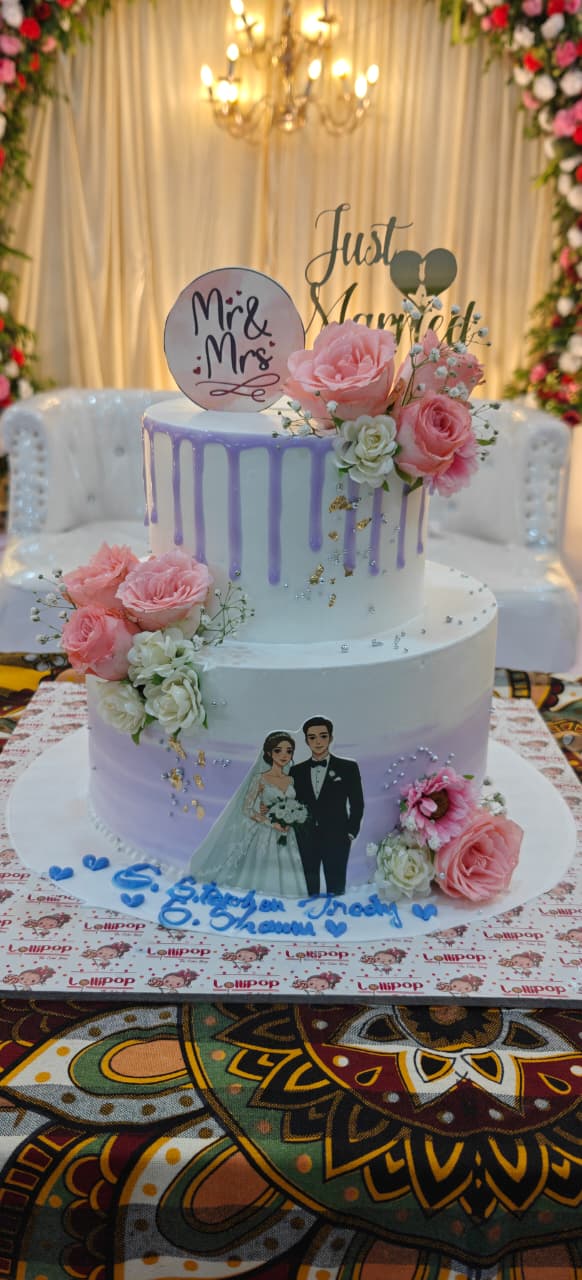 Lavender Romance 2-Tier Wedding Cake